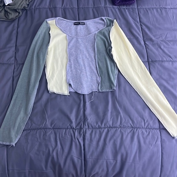 Crop top - Picture 3 of 4